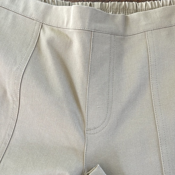 Isaac Mizrahi Live!  Camel colored cropped pants. Excellent condition. - Picture 2 of 7